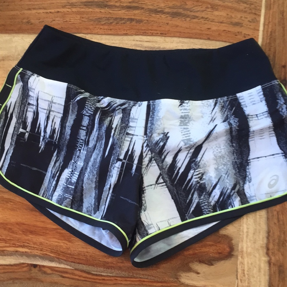 ASICS thick waist running shorts